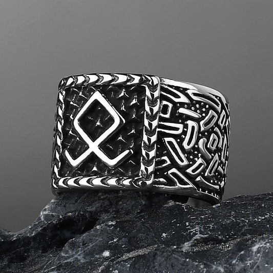 Power of Heritage with this Othal Rune Ring