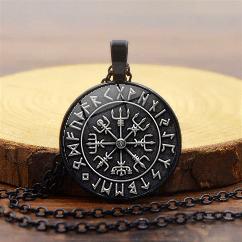 Viking Odin Compass Time Gem Necklace – Unique Sweater Chain Pendant Symbolizing Norse Navigation and Wisdom