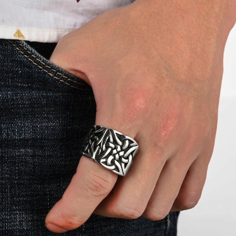 Embrace Your Viking Heritage with this Celtic Knot Ring